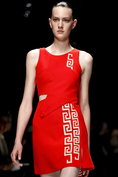 Look 63